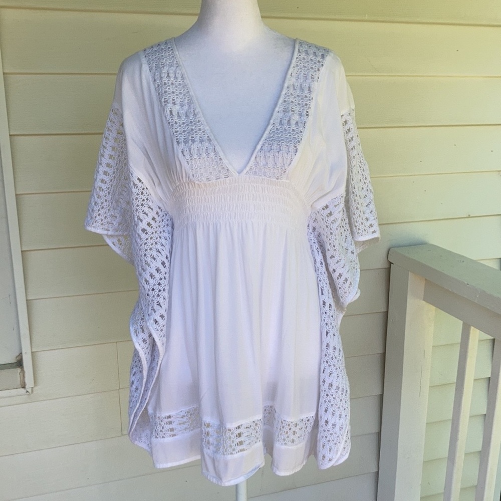 Abercrombie & Fitch White Boho Flutter Top Xs / S - image 6